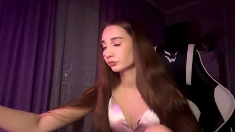 Holly online show from 14, 12, 2025