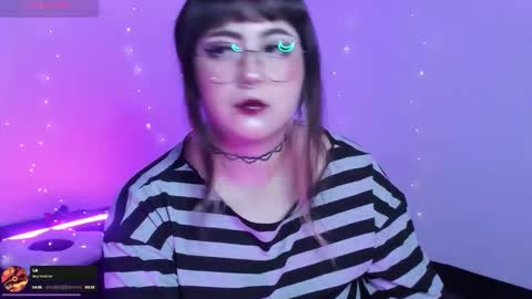 Snapshot of hallucigenia_sparza chatting on 8, 6, 2026 Hallu online show from 8, 6, 2026