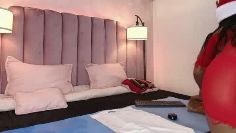  Hally Bans  online show from 1, 12, 2025