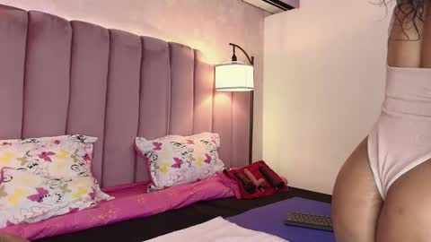 Snapshot of hallybans chatting on 23, 2, 2026 Hally Bans online show from 23, 2, 2026