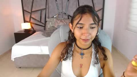 Snapshot of hamber_reyes chatting on 4, 10, 2025 hamber_reyes online show from 4, 10, 2025