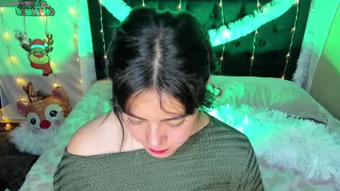 Hanah Montana Independent model online show from 24, 12, 2024