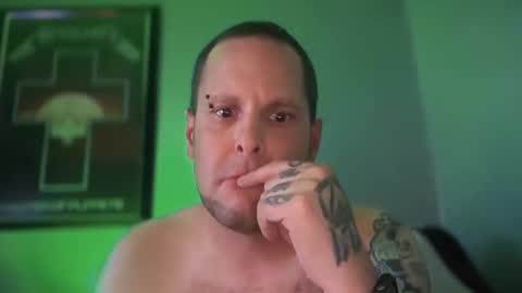 hand_banana_420 online show from 13, 9, 2025