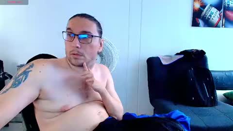 Snapshot of handicappedsex chatting on 18, 7, 2026 my only tetraking Charly QuadriplegicMy Feet Havent Walked For 30 Years They Are Soft They Are Holy online show from 18, 7, 2026