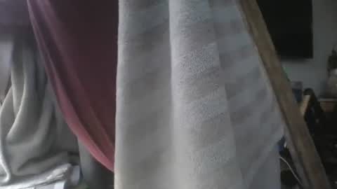 handncocknocum online show from 10, 1, 2026