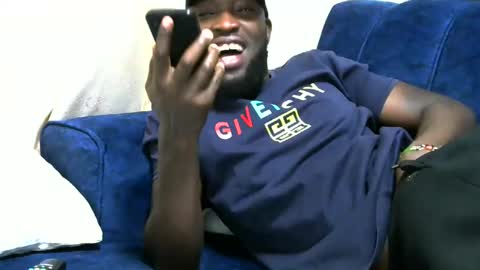 Snapshot of handsome_king30 chatting on 2, 12, 2024 handsome king online show from 2, 12, 2024