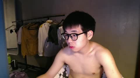 handsome_mannn online show from 14, 2, 2025