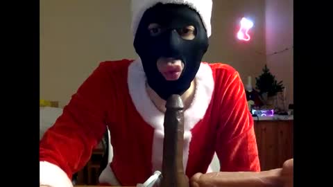 HandsomeAlfie online show from 6, 12, 2024