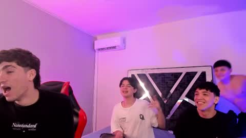 leonardfarrucknick and otis online show from 15, 4, 2026