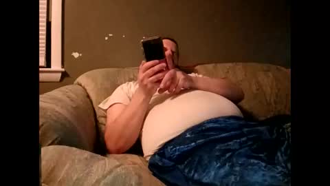 Handsomedaddy198923 online show from 19, 4, 2026