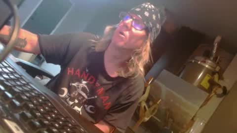 Snapshot of handyman5303 chatting on 12, 1, 2025 Handystudman online show from 12, 1, 2025