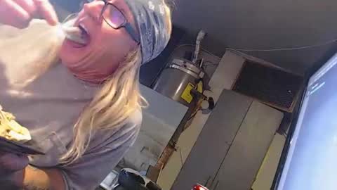 Snapshot of handyman5303 chatting on 7, 11, 2025 Handystudman online show from 7, 11, 2025