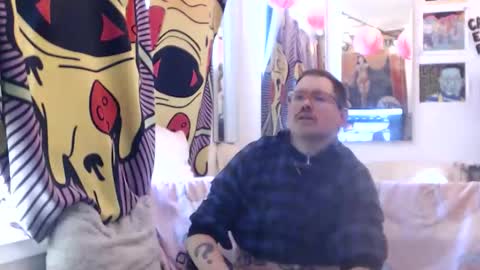 Snapshot of hankrams chatting on 4, 2, 2026 hank rams online show from 4, 2, 2026