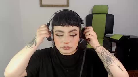 JUANA online show from 4, 1, 2025