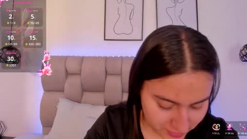 hanna__evans_ online show from 3, 3, 2026