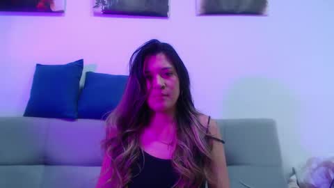 Hanna  online show from 4, 4, 2026