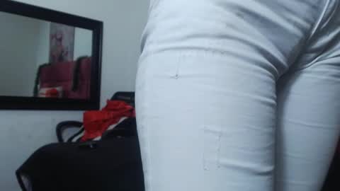 Snapshot of hanna__palmer1 chatting on 3, 12, 2024 Hanna Palmer online show from 3, 12, 2024