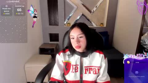 Snapshot of hanna_bloomm chatting on 7, 6, 2026 Hanna online show from 7, 6, 2026