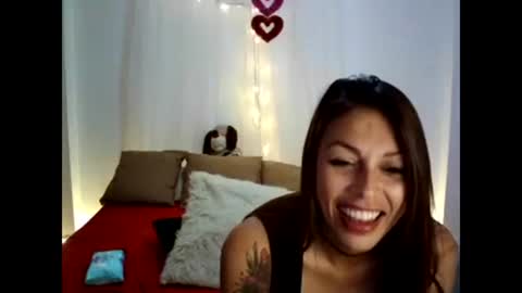 Hanna charming online show from 18, 2, 2025