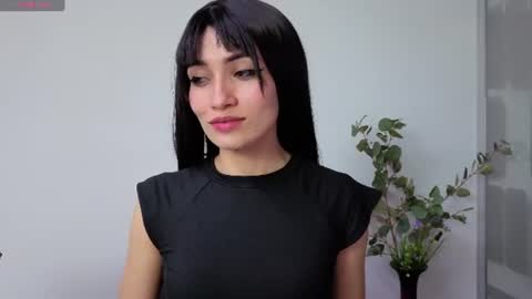 Snapshot of hanna_chloe chatting on 29, 6, 2026 Sara online show from 29, 6, 2026