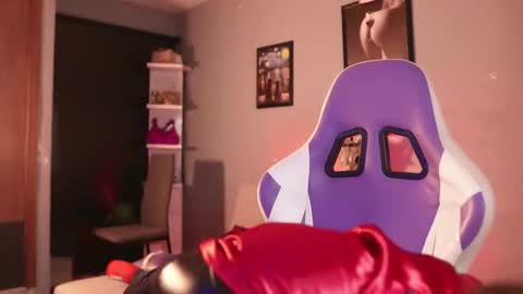 HANNA  online show from 10, 10, 2025