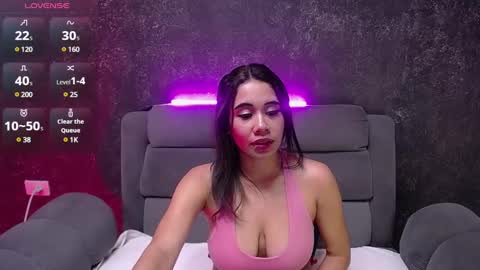 Snapshot of hanna_jhoonson chatting on 27, 12, 2024 Isabella online show from 27, 12, 2024