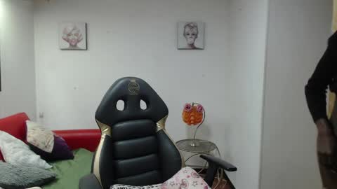 hanna_lamber online show from 31, 3, 2026