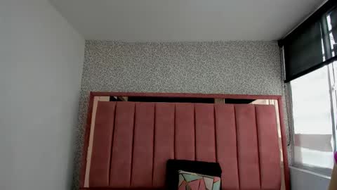  H A N N A  online show from 9, 10, 2025