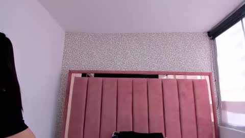  H A N N A  online show from 6, 11, 2025