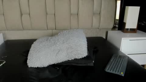 Snapshot of hanna_lens chatting on 5, 12, 2024 Hanna lens online show from 5, 12, 2024