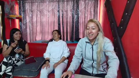 Snapshot of hanna_mature01 chatting on 27, 1, 2025 Hanna online show from 27, 1, 2025