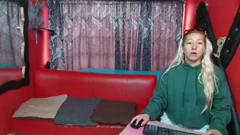 Snapshot of hanna_mature01 chatting on 7, 2, 2025 Hanna online show from 7, 2, 2025