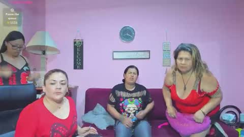 Snapshot of hanna_mature01 chatting on 3, 10, 2025 Hanna online show from 3, 10, 2025