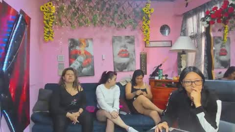 Snapshot of hanna_mature01 chatting on 18, 4, 2026 Hanna online show from 18, 4, 2026