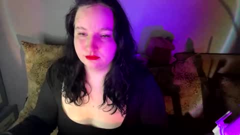 hanna_mildss online show from 23, 2, 2025
