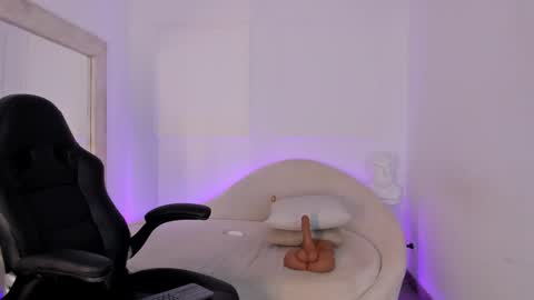 Snapshot of hanna_moonlight_ chatting on 4, 3, 2025 Hanna online show from 4, 3, 2025