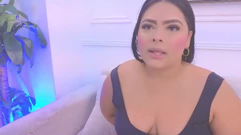 Snapshot of hanna_squirt_1 chatting on 13, 6, 2026 HANNA SOFIA online show from 13, 6, 2026
