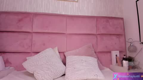  Hanna  online show from 9, 10, 2025