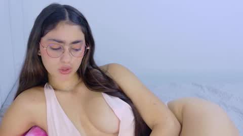 Hanna Connor online show from 18, 12, 2025