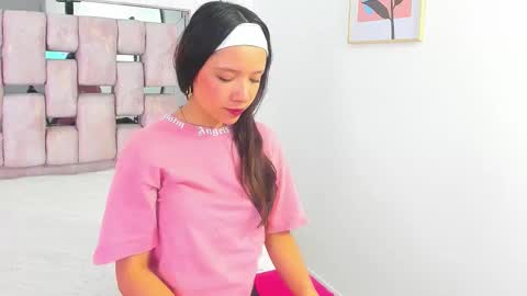 Snapshot of hannah_stuart chatting on 20, 2, 2026 hannah_stuart online show from 20, 2, 2026