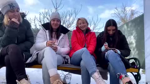 Rose online show from 21, 2, 2025