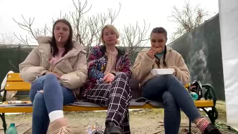 Rose online show from 28, 2, 2025