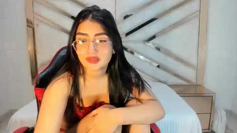 Hanna online show from 6, 11, 2025