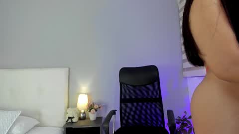 hannamartinnez online show from 9, 2, 2025