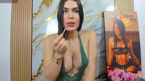 hannaroosseee online show from 15, 4, 2026