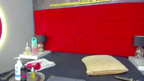 Snapshot of hanny_milf_ chatting on 5, 2, 2025 HANNY online show from 5, 2, 2025