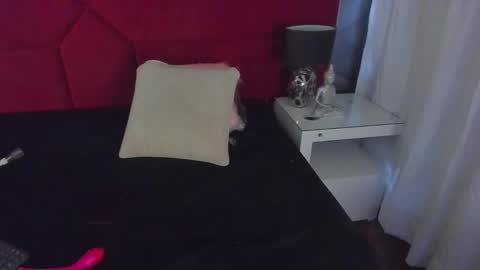 Snapshot of hanny_milf_ chatting on 12, 2, 2025 HANNY online show from 12, 2, 2025