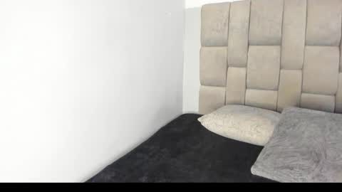 Snapshot of hanny_milf_ chatting on 18, 9, 2025 HANNY online show from 18, 9, 2025