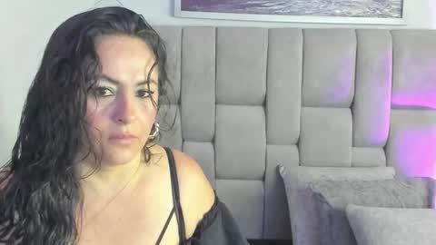 Snapshot of hanny_milf_ chatting on 20, 9, 2025 HANNY online show from 20, 9, 2025