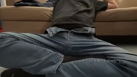 hansomeman2015 online show from 4, 12, 2025